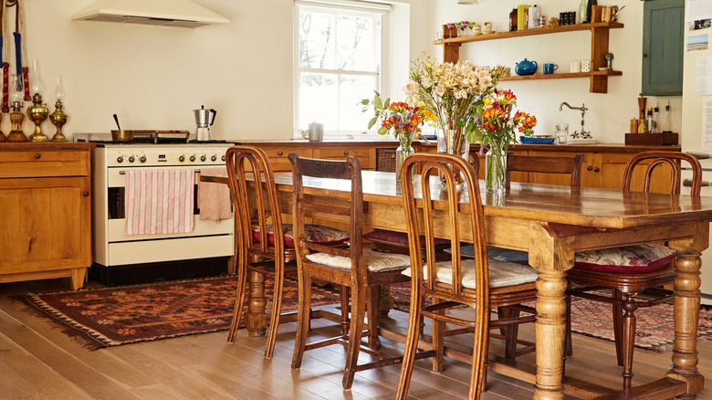 kitchen with free standing cabinets