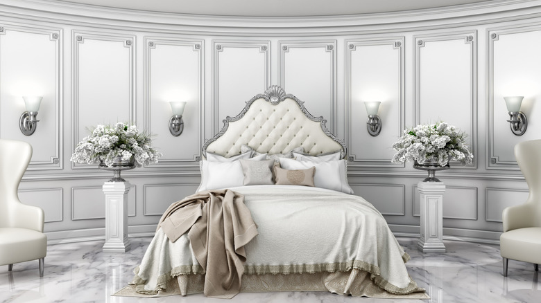 wall molding in a bedroom