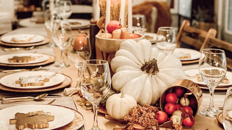 Glamorous fall tablescape