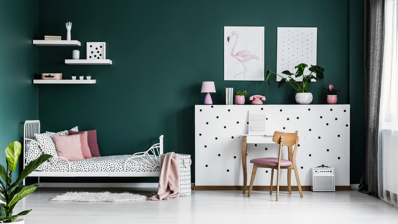 dark green and pink bedroom