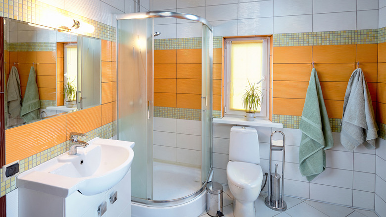 orange tiles in bathroom 