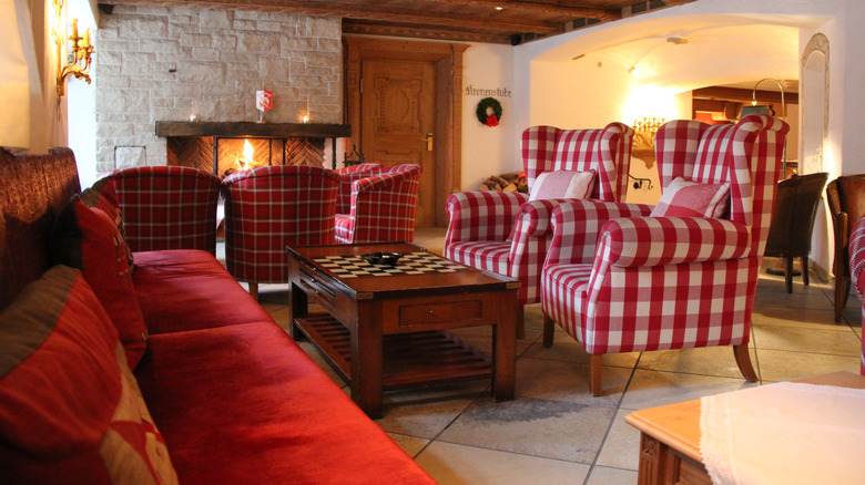 red and white checkered chairs