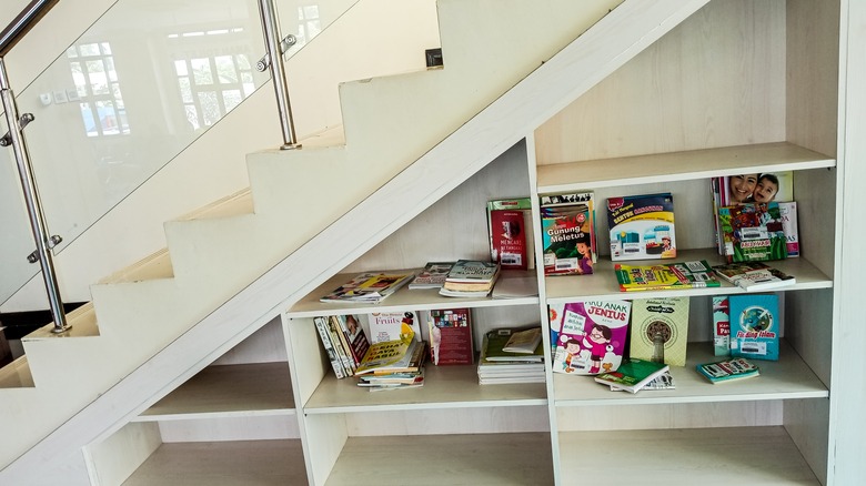 open bookshelf for kids