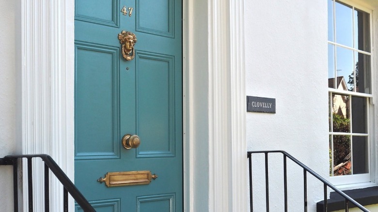 Southwold blue door