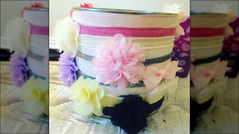 hair accessory storage can