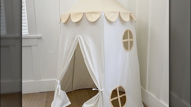 white children's reading tent