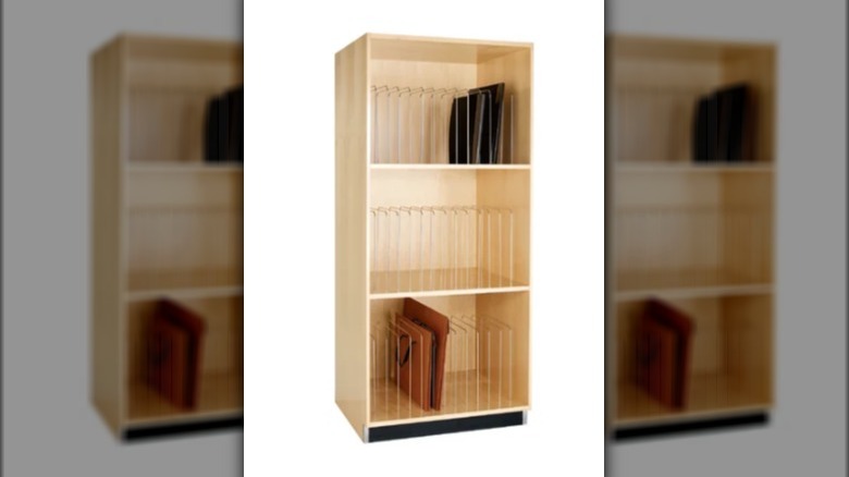 slotted storage