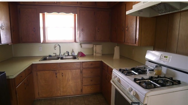 country style kitchen with island