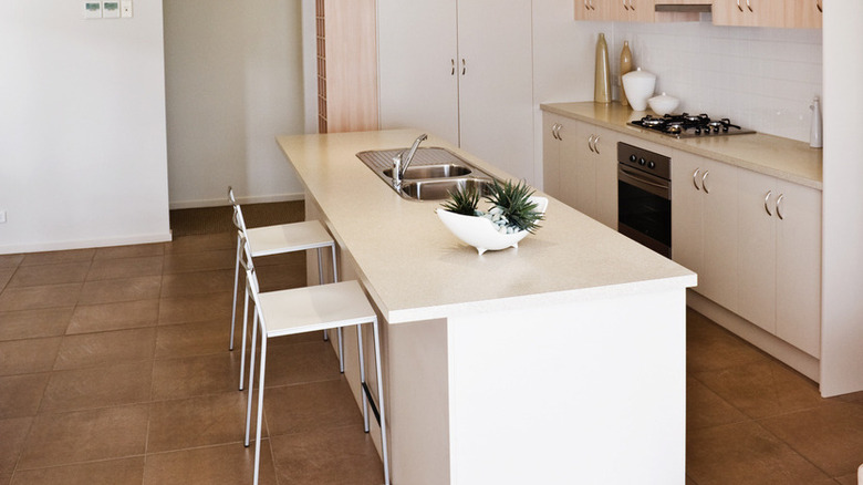 white modern kitchen island