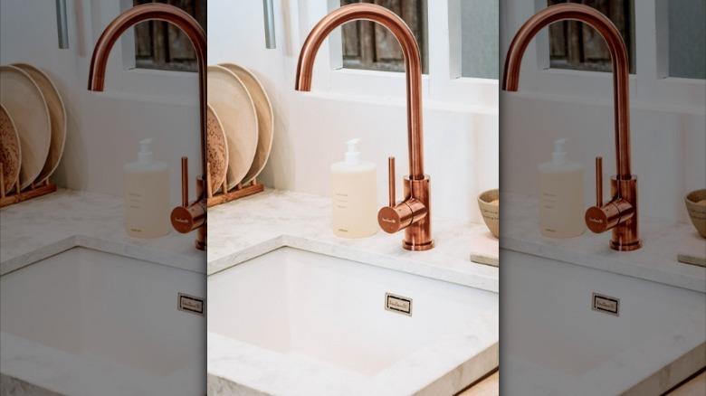 Brass faucet sink