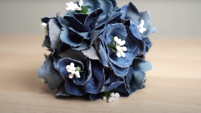 denim flower bunch