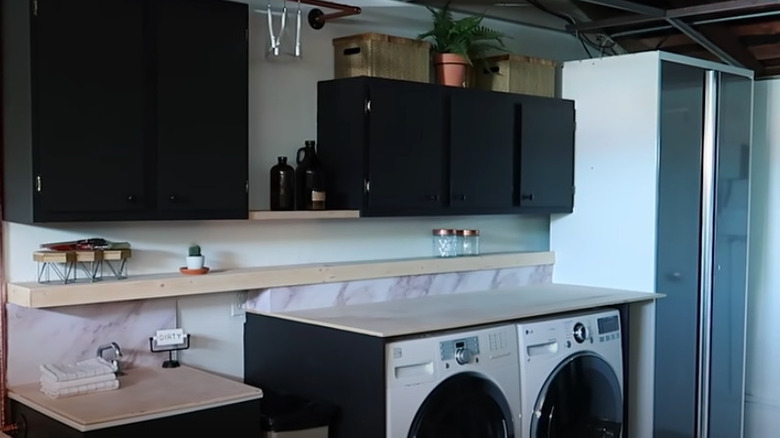 Modern laundry room