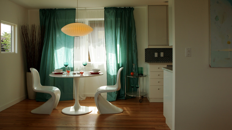 Retro style breakfast nooks