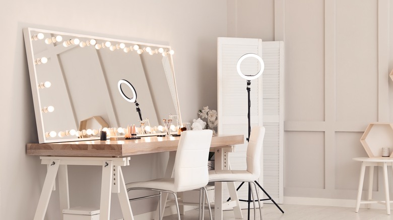 lighted mirror