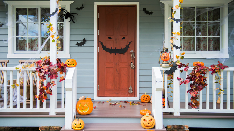 Door with jack-o-lantern face