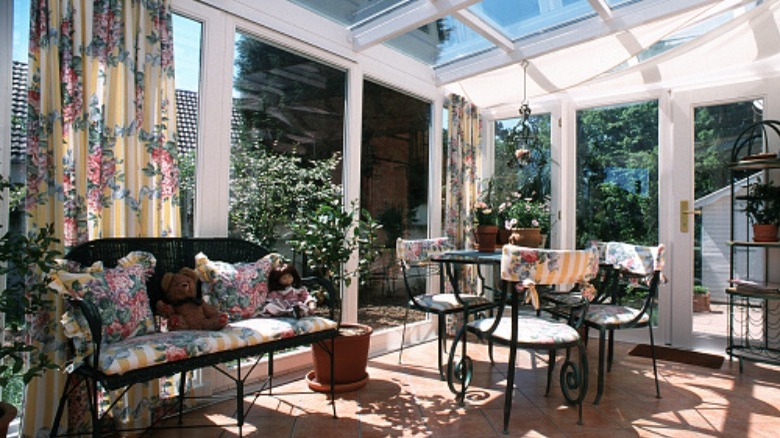 Sunroom with floral drapery