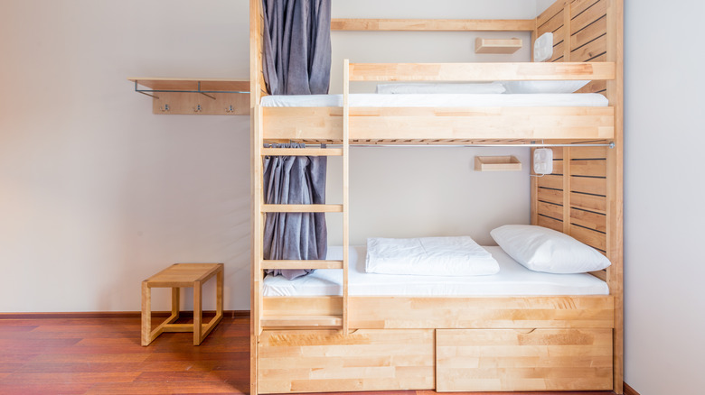 wood bed bunk 