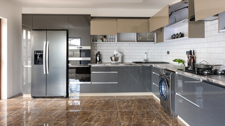 Brown marble kitchen floors