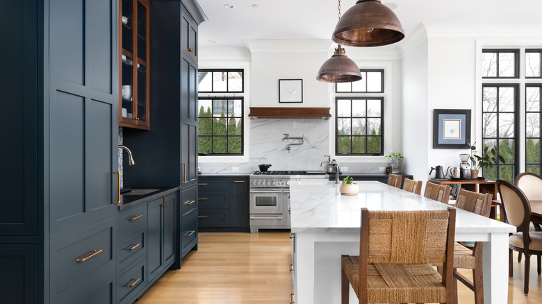 Navy blue and marble kitchen