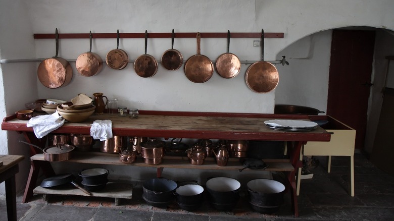 hanging pots in kitchen