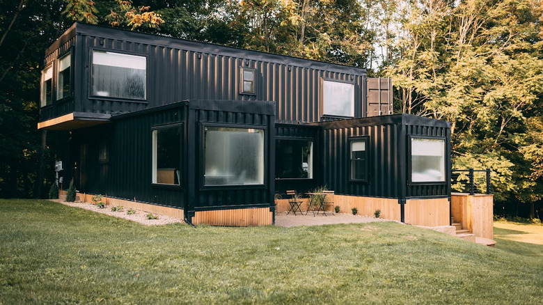 shipping container home in Amish Country 