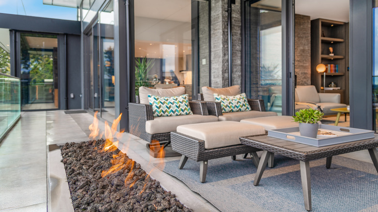 patio furniture outdoor fireplace