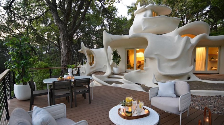 Unique white seashell home