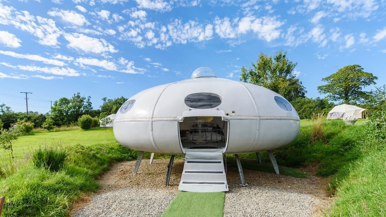 UFO small home