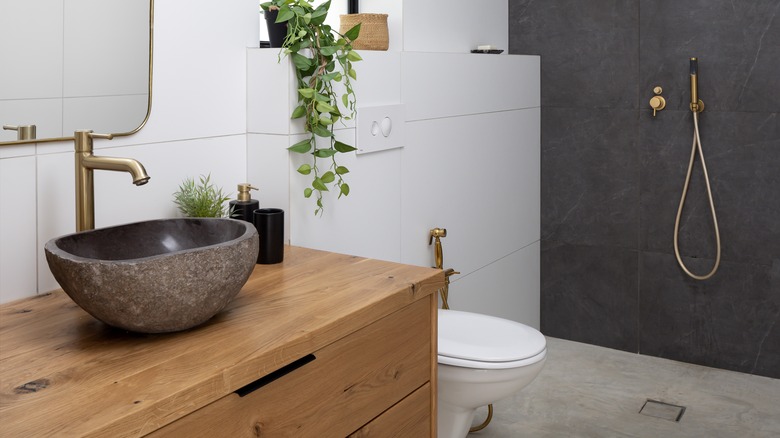 Contemporary bathroom with walk-in shower