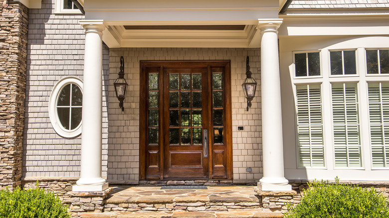 oval window next to door