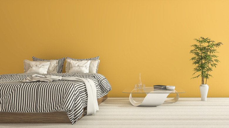 Yellow room with stripes