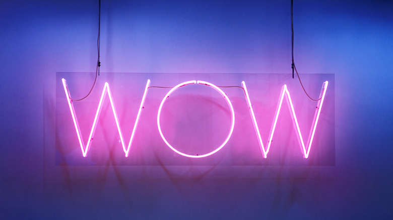 Neon wow sign