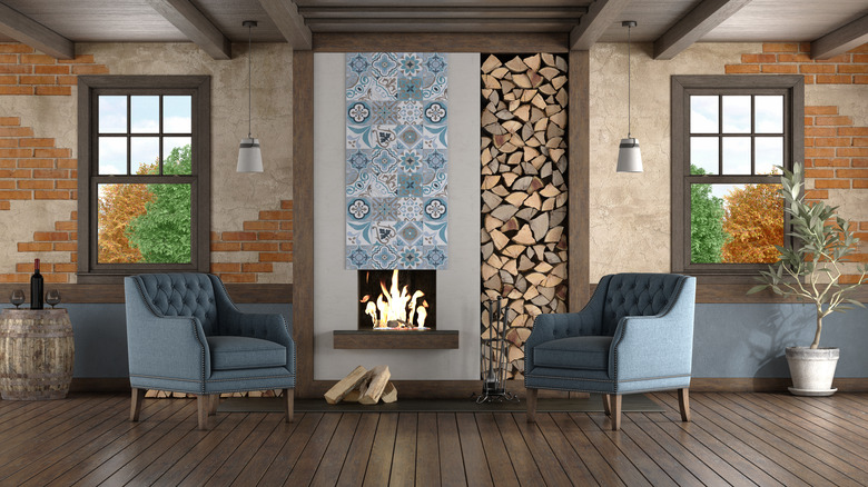 Fireplace with decorative tile