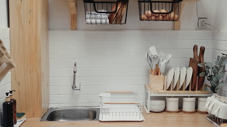 cute modern kitchen 