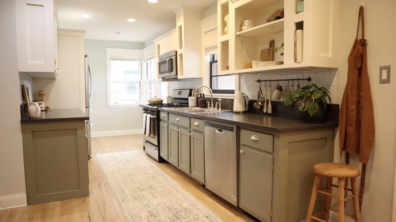 modern farmhouse kitchen