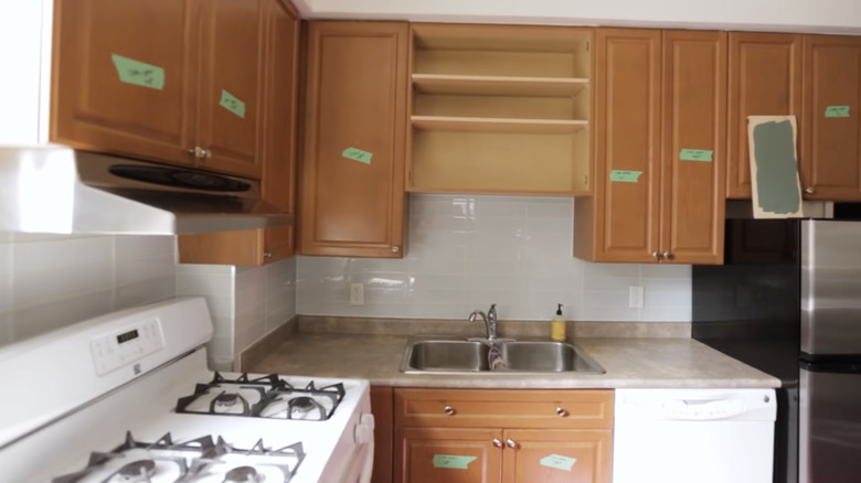 builder-grade kitchen cabinets