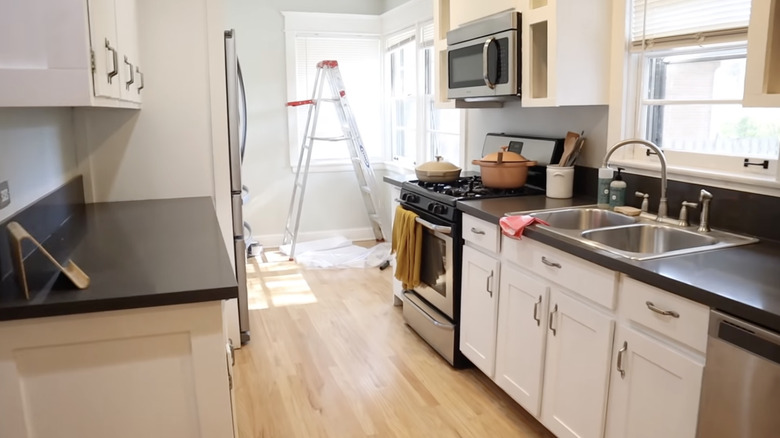 white and grey kitchen