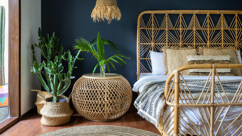 bedroom with a wicker bed