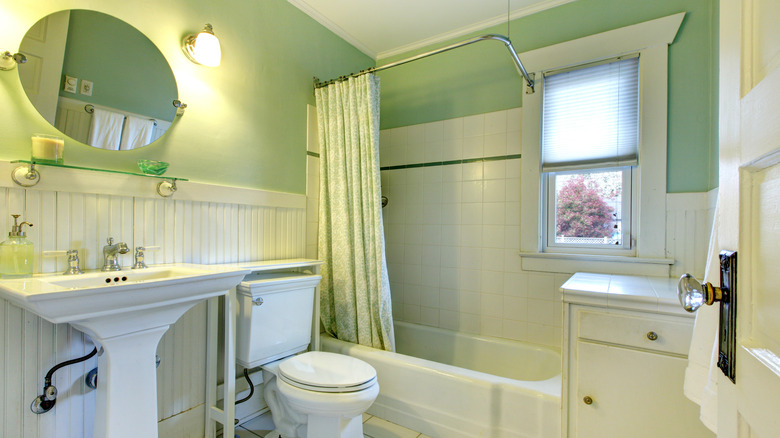 green bathroom