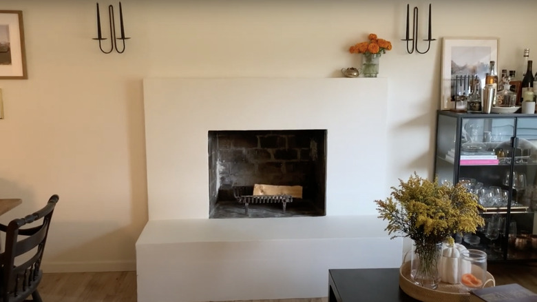 white solid fireplace 