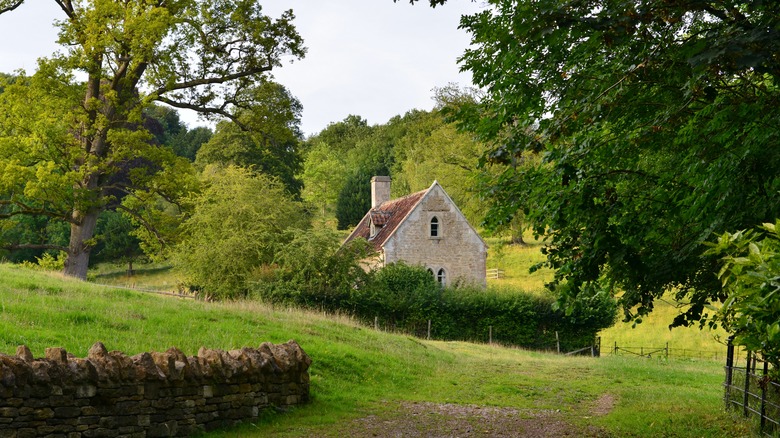 English cottage 