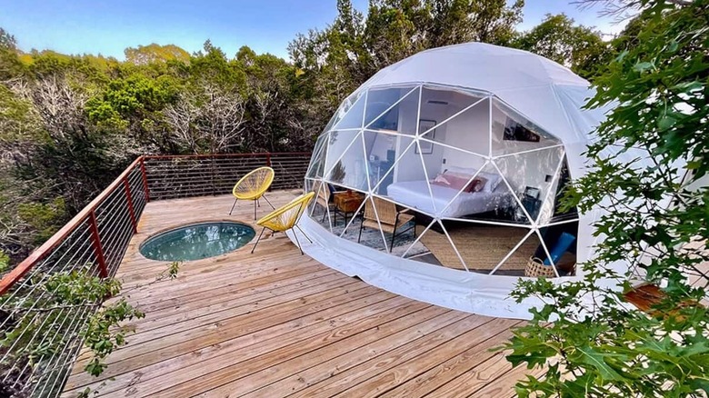 treehouse dome in Texas Airbnb 