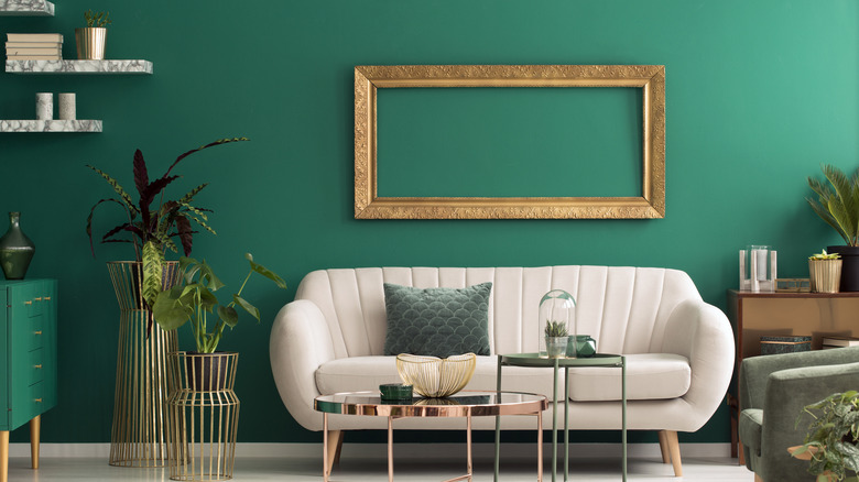 Bright emerald living room