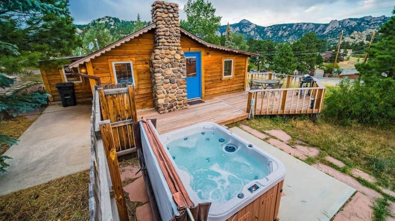 30 Gorgeous Mountain Houses You Can Rent On Airbnb