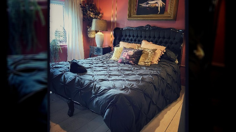 Gothic style bedroom red walls