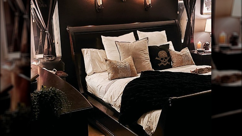 Dark bedroom skull imagery 