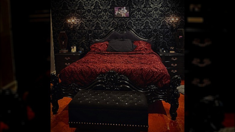 Red and black gothic bedroom