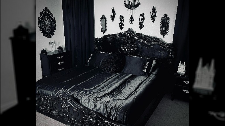 Goth bedroom velvet bedspread