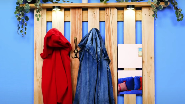 Wood pallet coat hanger