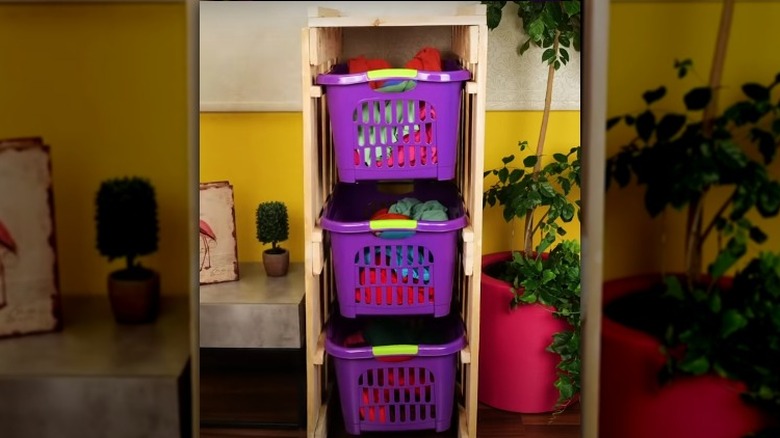 Wood pallet laundry hamper organizer